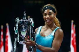 “Rửa hận” thành công, Serena Williams xuất sắc lần thứ 5 vô địch WTA Final