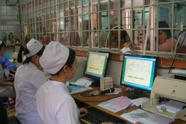 Gia tăng ứng dụng công nghệ tại cơ sở khám chữa bệnh