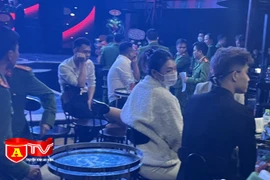 Đột kích quán bar “Rex" phát hiện 13 nam, nữ dương tính với ma tuý