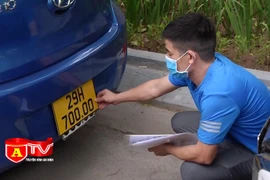 Đẩy nhanh tiến độ đổi biển kiểm soát xe ô tô kinh doanh vận tải