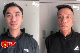 Hắt sơn vào quán cafe để ép trả nợ