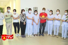 Lời khai của nhóm đối tượng test nhanh Covid-19 trái phép cho khán giả vào xem trận bóng đâ Việt Nam – Nhật Bản