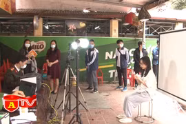 Cấp căn cước công dân tại điểm tiêm vaccine Covid-19 cho học sinh