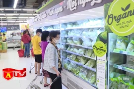 Hàng hóa được giảm giá tới 100% trong tháng khuyến mại tập trung