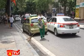 Đường phố Hà Nội sạch đẹp ngay sau lễ diễu binh, diễu hành