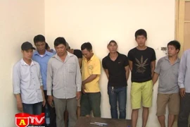 Gần 50 "cò mồi" tại bến xe khách Mỹ Đình bị xử lý