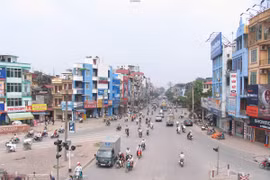 Cuối năm nay phải thông đường vành đai 2 đoạn Ngã Tư Sở- Vọng