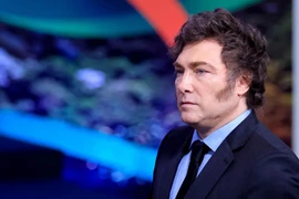 Tổng thống Argentina gặp rắc rối vì cáo buộc quảng bá tiền điện tử