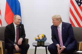 Tổng thống Mỹ Donald Trump tái khẳng định sẽ gặp Tổng thống Nga Putin