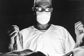 Đức: Bác sĩ ‘tử thần’ bị tình nghi sát hại 10 bệnh nhân vì ham muốn quái dị