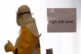 WHO khuyến cáo bệnh nhân nam Ebola sống sót tránh quan hệ tình dục