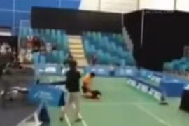 VĐV cầu lông Thái Lan ẩu đả ngay trên sân