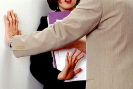 Cảnh giác với "dê xồm" ngay trên đường phố