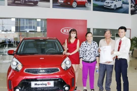 Giảm thuế để khuyến khích dân mua ô tô loại nhỏ