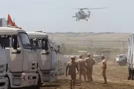 Ukraine không công nhận đoàn xe của Nga chở hàng viện trợ nhân đạo