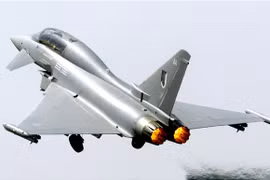 Máy bay chiến đấu Typhoon của Anh “đổ bộ” xuống vùng Vịnh?