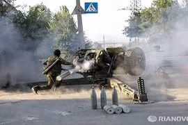 Cả quân đội Ukraine và dân quân Donetsk đều tuyên bố phản công quy mô lớn