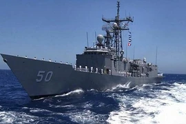 Khinh hạm Mỹ định điều đến giúp Nga bị mắc cạn tại Biển Đen 