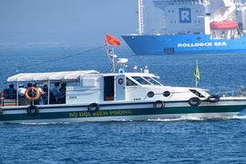 Rolldock Sea và Rolldock Sun không chở tàu ngầm Kilo TP Hồ Chí Minh