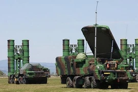 Iran nằng nặc đòi tập đoàn Rosoboronexport giao S-300