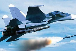 Ấn Độ thử thành công tên lửa đối không siêu xa 100km Astra