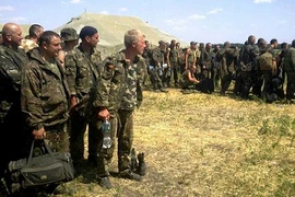 Hàng quân Ukraine cảm ơn Moscow, chỉ trích Kiev đã lừa dối