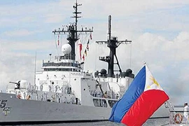 Philippines tuyển thêm 20.000 lính, mua thêm máy bay, tàu chiến