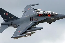 Nga chào bán máy bay chiến đấu Yak-130 cho Việt Nam