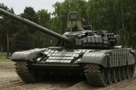 Máy bay, xe tăng Nga có “áo khoác” nano siêu chống đạn 