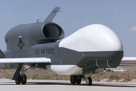 Hàn Quốc chi hàng tỷ USD mua 4 UAV Global Hawk?