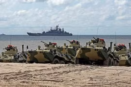 Cả nghìn xe tăng, hơn trăm máy bay của Nga diễn tập quy mô lớn