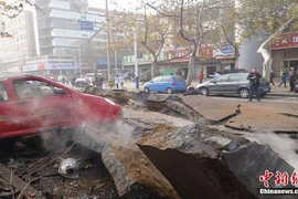 Hình ảnh vụ nổ như bị ném bom rải thảm ở Thanh Đảo - Trung Quốc