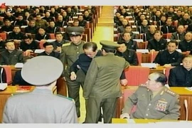 Cả nhà Jang Song-thaek đã bị tử hình như thế nào?