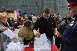 Ukraine: 3/4 cử tri tham gia bỏ phiếu tại thành phố Lugansk