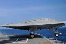 Giải mã bí mật động cơ máy bay tiến công không người lái X-47B của Mỹ