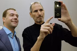 Nga cấm quan chức dùng iPhone