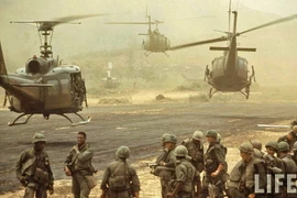 Biệt kích Mỹ huấn luyện quân nổi dậy đánh tạt sườn Syria