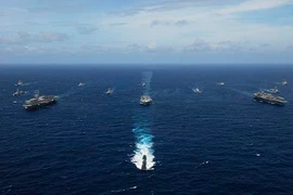 Mỹ, Ấn, Nhật diễn tập quy mô lớn với sự tham gia của hàng chục tàu chiến