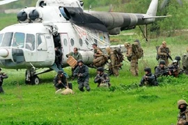 Ukraine vây chặt, chuẩn bị tổng tấn công Donetsk và Lugansk