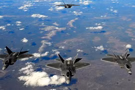 Tình huống: Liên quân Mỹ-Nhật dễ dàng đè bẹp lực lượng đổ bộ Trung Quốc