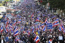 Biểu tình lắng dịu, Thái Lan tính dỡ bỏ sắc lệnh tình trạng khẩn cấp