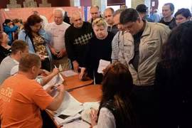 Gần 90% người dân Donetsk ủng hộ độc lập