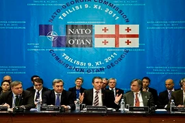 Chuẩn bị kết nạp Gruzia, NATO tiếp tục áp sát biên giới Nga