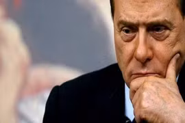 Dấu chấm hết cho sự nghiệp chính trị của cựu thủ tướng Ý Berlusconi?