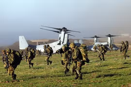 Nhật lập 3 sư đoàn và 4 lữ đoàn phản ứng nhanh bảo vệ Senkaku