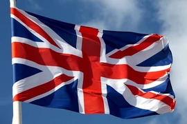 Anh tiếp tục cung cấp vũ khí cho Nga bất chấp kêu gọi trừng phạt