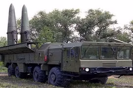 Quân đội Nga tiếp nhận “sát thủ đối đất” Iskander-M