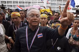 Bắt nóng Suthep Thaugsuban: Liệu có lệnh tiêu diệt không qua xét xử?