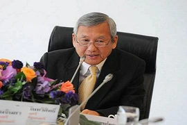 Nội các Thái Lan bầu thủ tướng tạm quyền mới