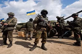 Nhiều binh lính Ukraine chạy sang phía Donetsk và Nga vì thiếu lý tưởng